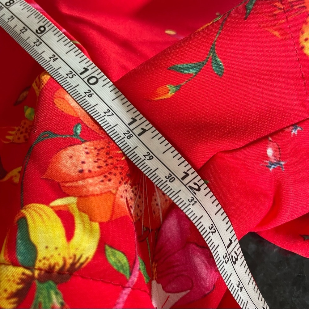 Chicways red floral cold shoulder Romper with adjustable straps size Medium - Picture 12 of 13